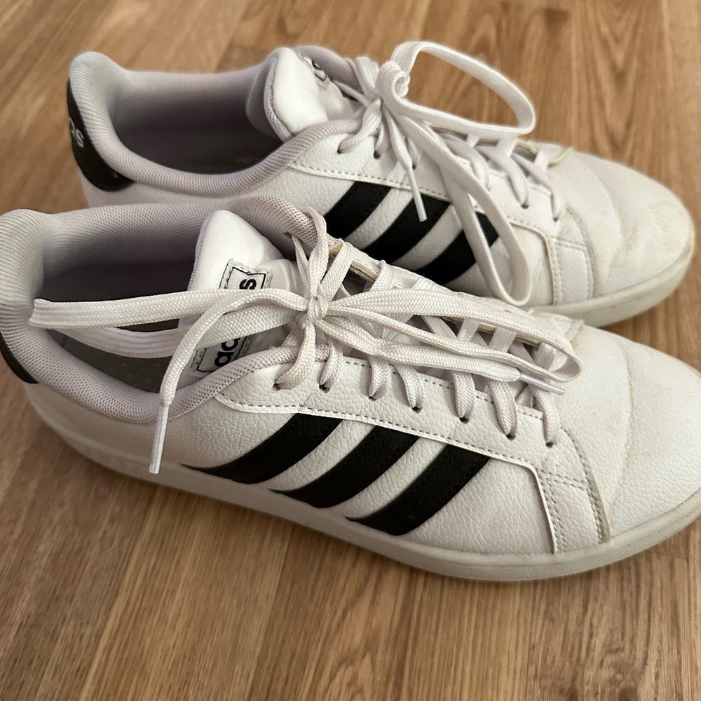 Adidas Sambas